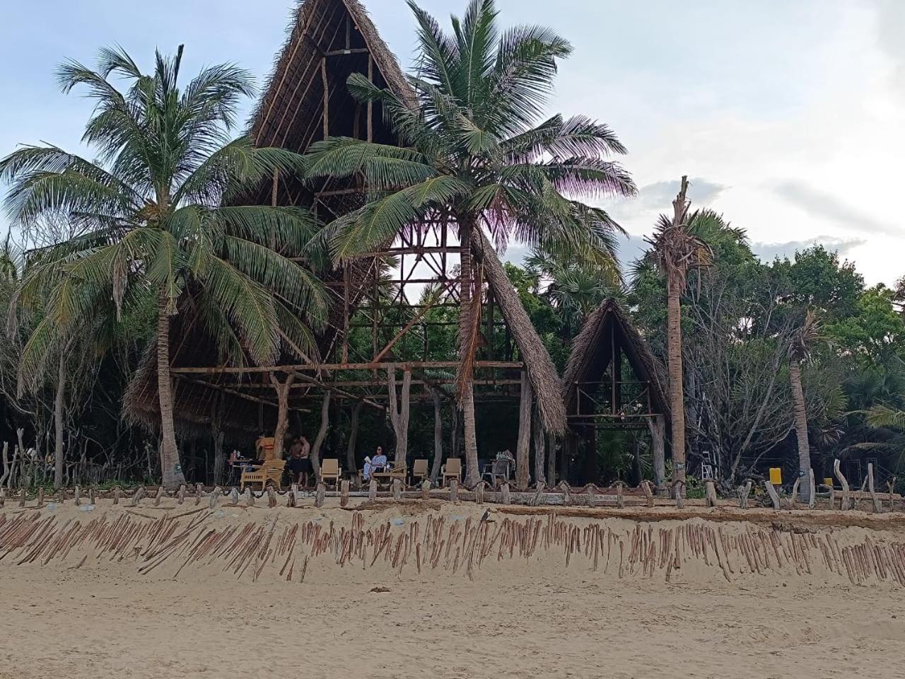 Light House Beach Hut Komari المظهر الخارجي الصورة