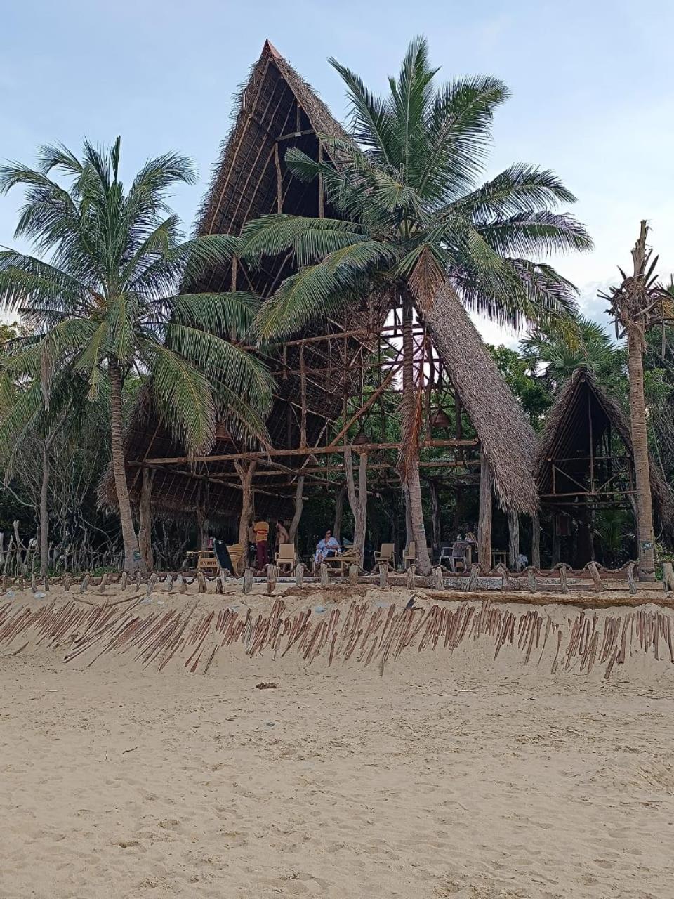 Light House Beach Hut Komari المظهر الخارجي الصورة