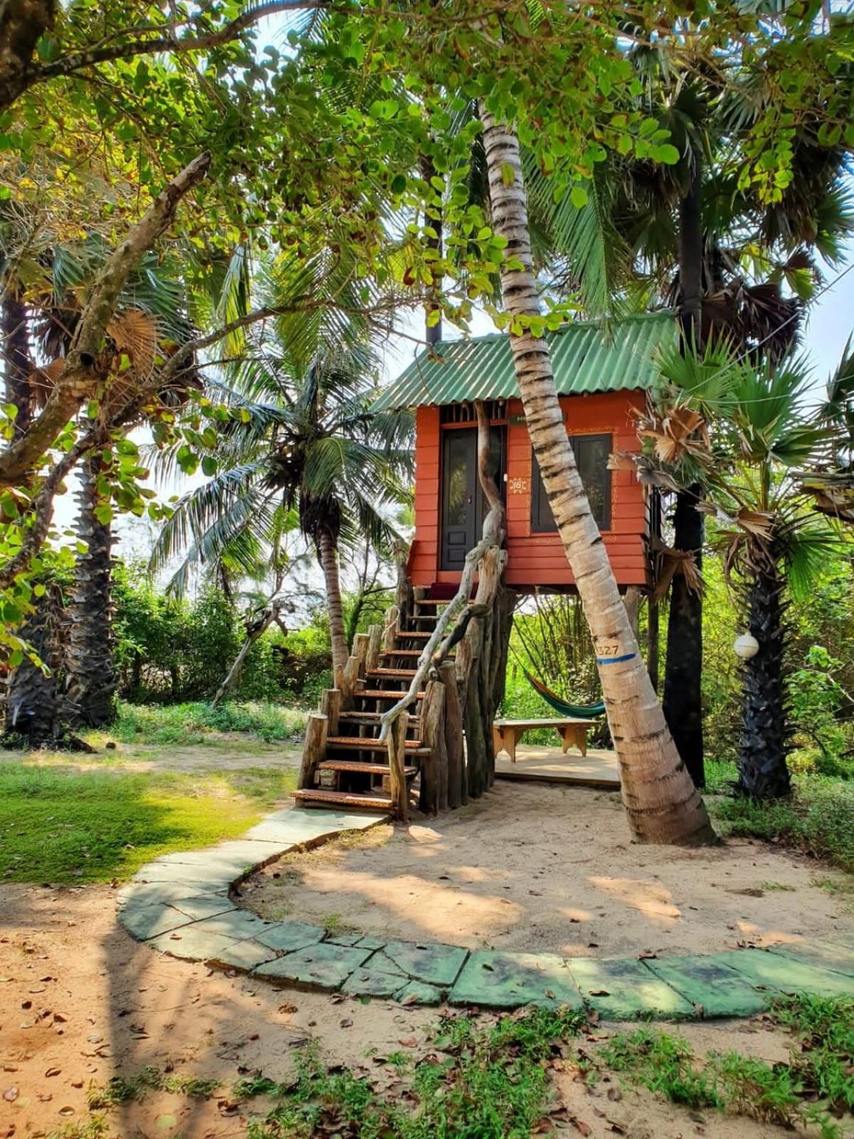 Light House Beach Hut Komari المظهر الخارجي الصورة