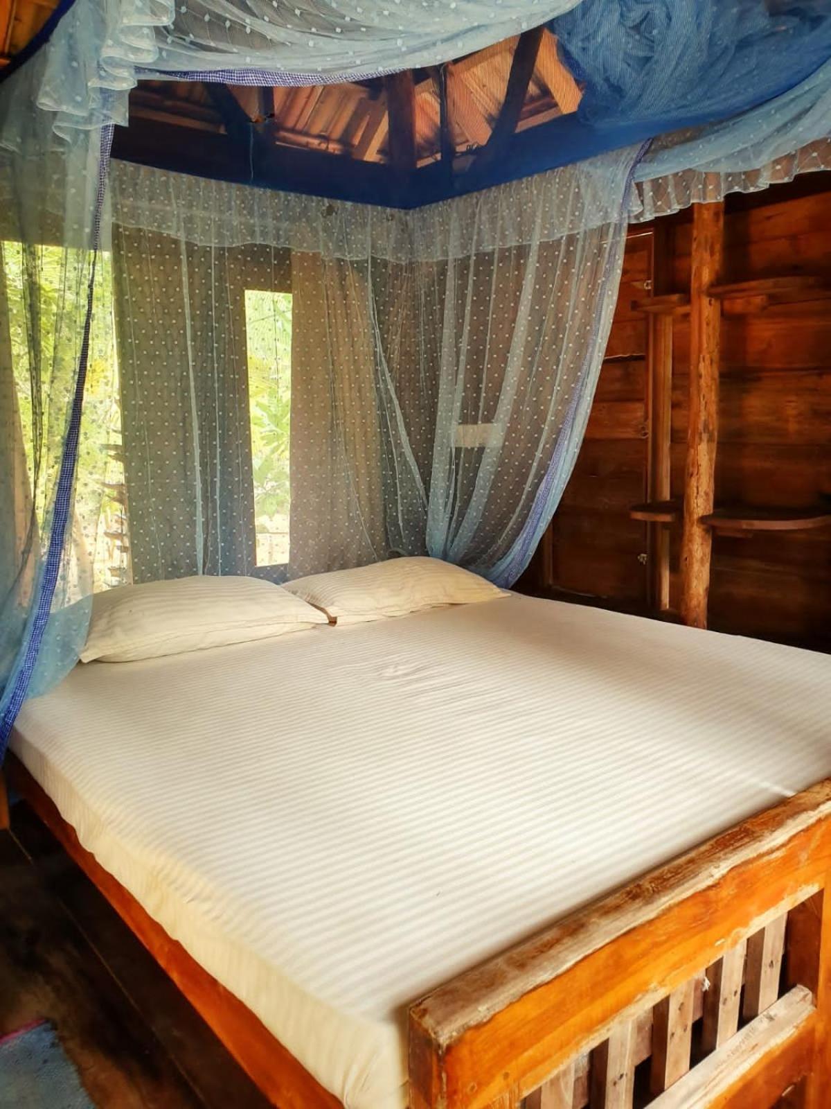 Light House Beach Hut Komari المظهر الخارجي الصورة